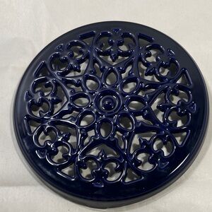 STAUD Black Ornate Trivet